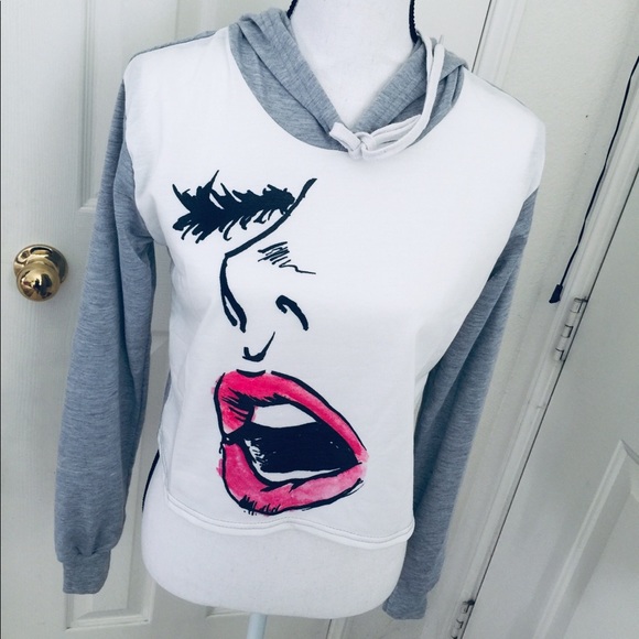 # CROPPED ART PRINT LIGHTWEIGHT HOODIE - Picture 2 of 8